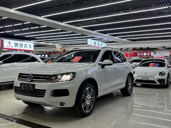 Volkswagen Touareg 2014