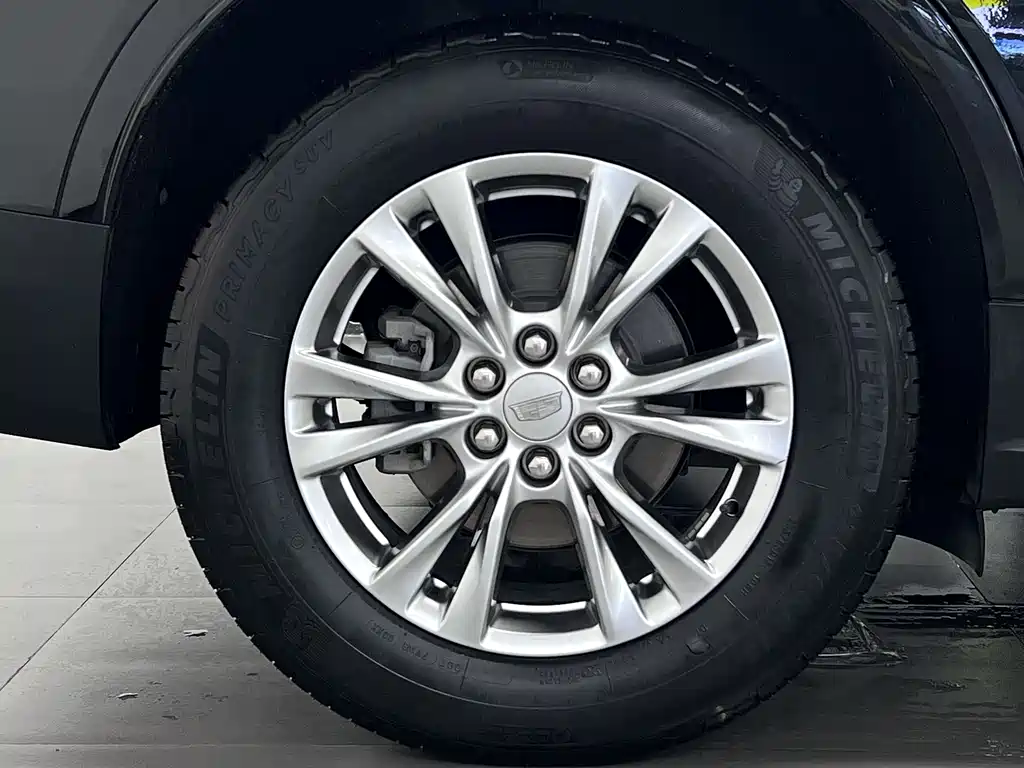 Cadillac XT5 2022 — фото 20