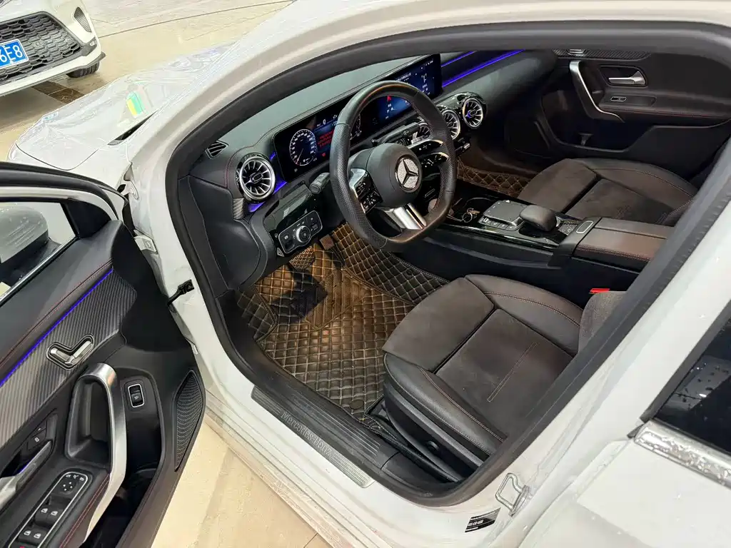 Mercedes-Benz A-Class 2023
