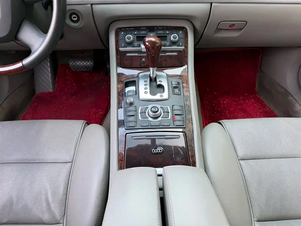 Audi A8 2008