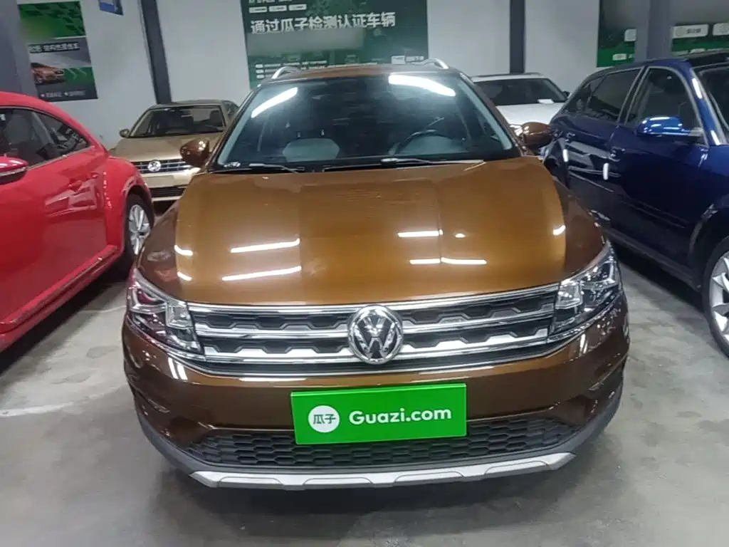 Volkswagen Cross Lavida 2017