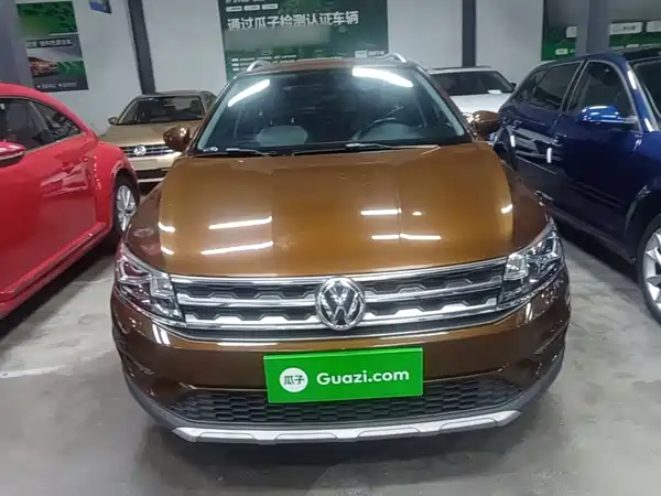 Volkswagen Cross Lavida 2017