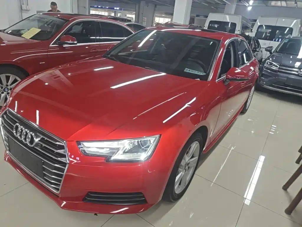 Audi A4L 2017