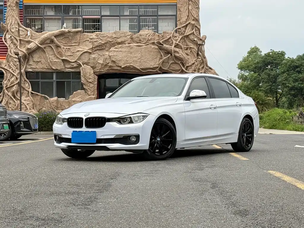 BMW 3 Series 2017