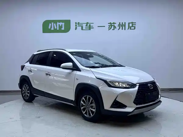 Toyota Yaris L 2022