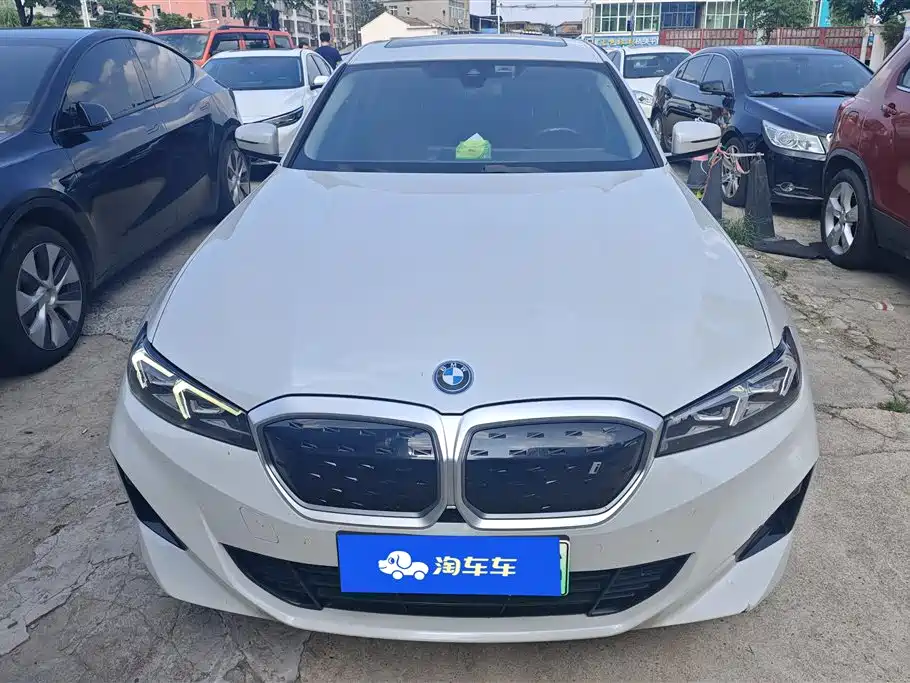 BMW i3 2023 — фото 1