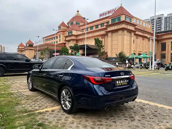 Infiniti Q50L 2018