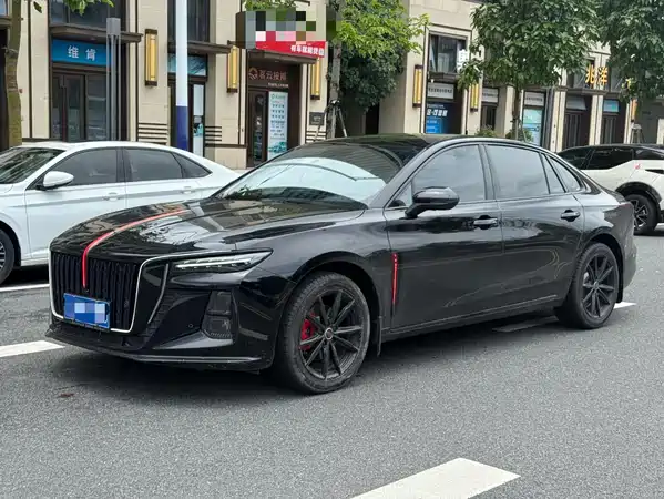 Hongqi H5 2025