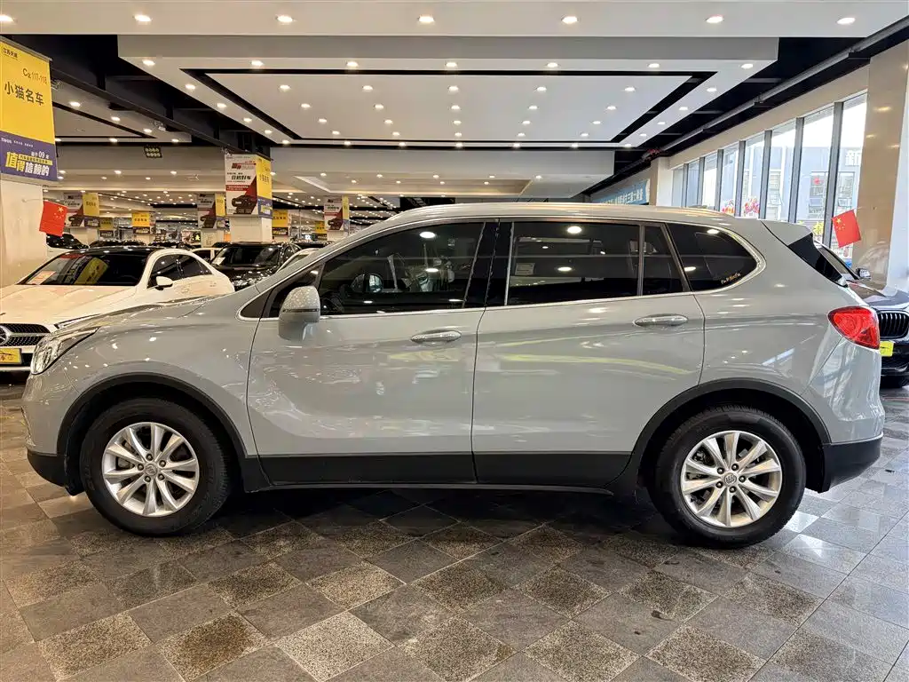 Buick Envision Plus 2017 — фото 12