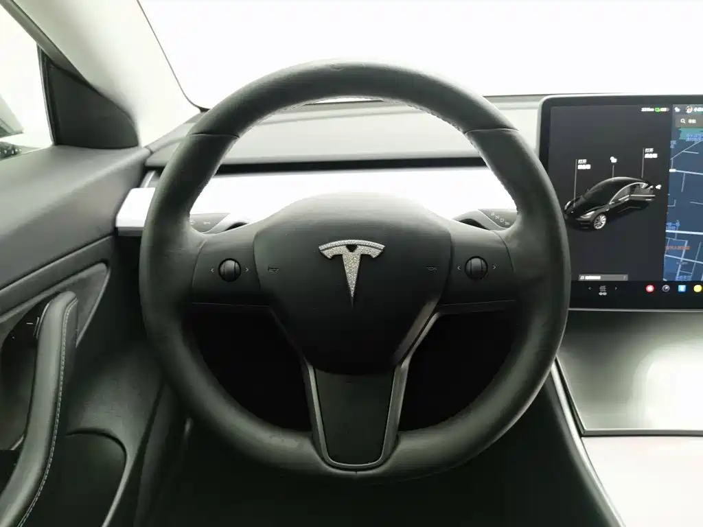 Tesla Model 3 2020 — фото 11