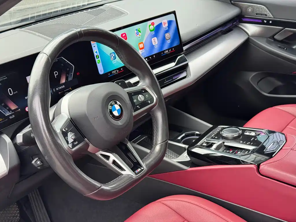 BMW 5 Series 2024 — фото 10