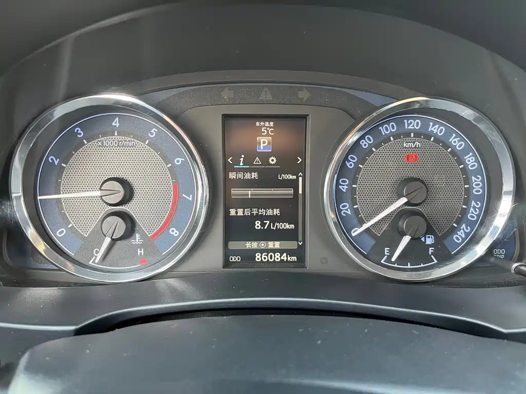 Toyota Levin 2015 — фото 12