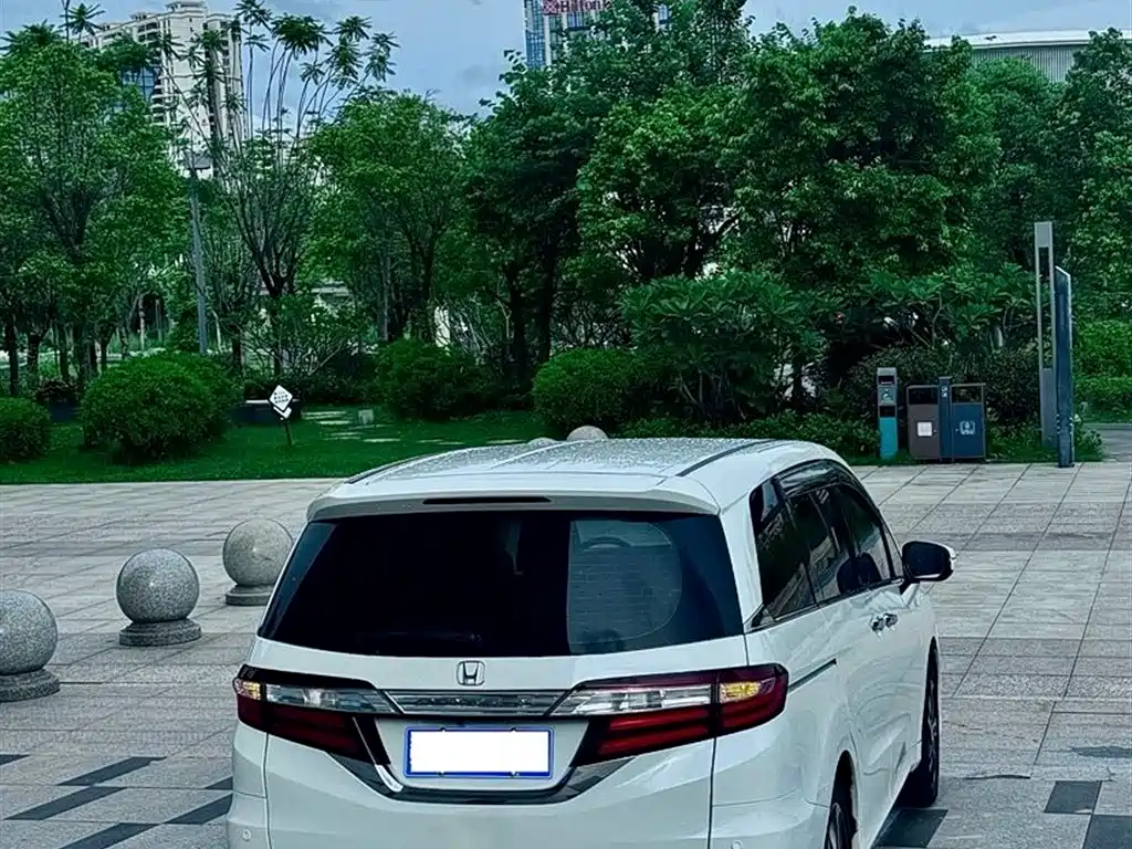 Honda Odyssey 2015