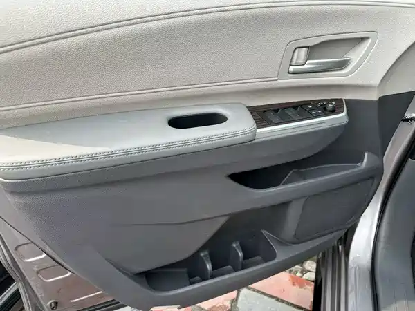 Toyota Sienna 2024