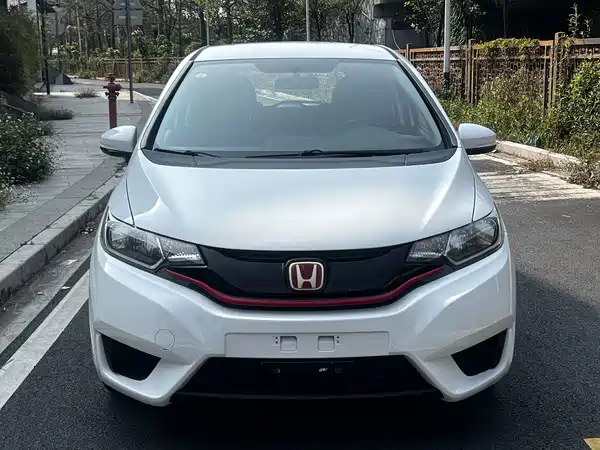 Honda Fit 2016