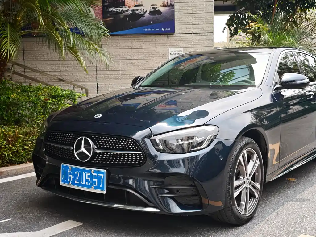 Mercedes-Benz E-Class 2022 — фото 7