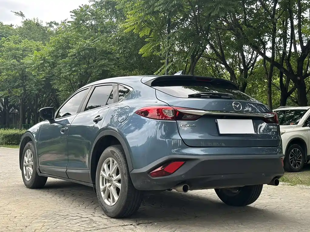 Mazda CX-4 2019