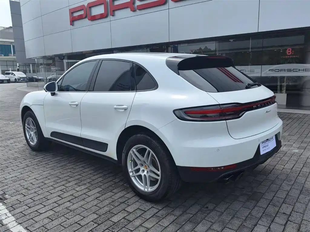 Porsche Macan 2020 — фото 4