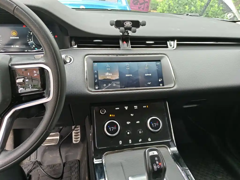 Land Rover Evoque 2022 — фото 13