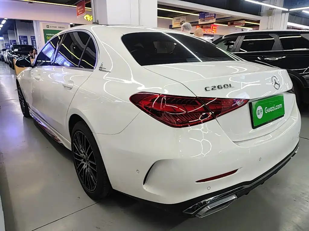 Mercedes-Benz C-Class 2023 — фото 5