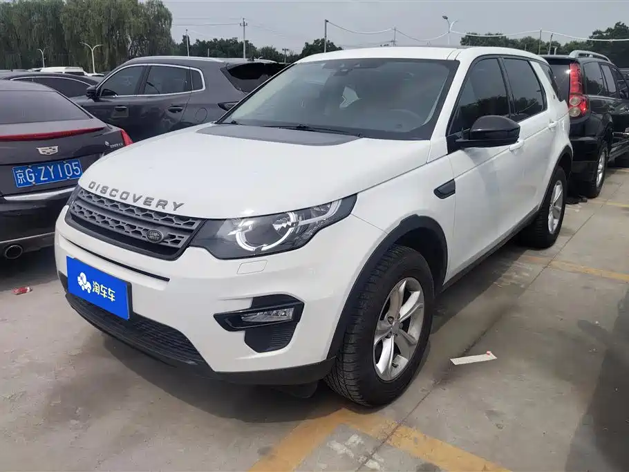 Land Rover Discovery Sport 2017 — фото 1