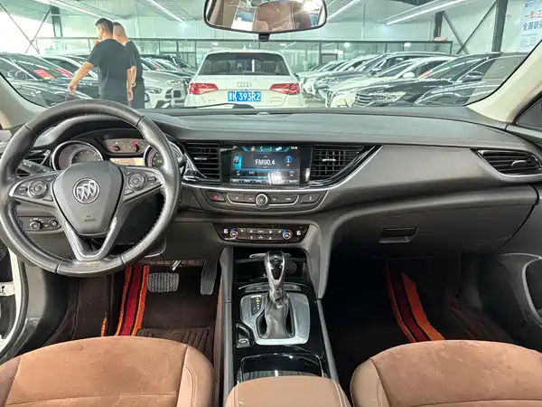 Buick Regal 2019