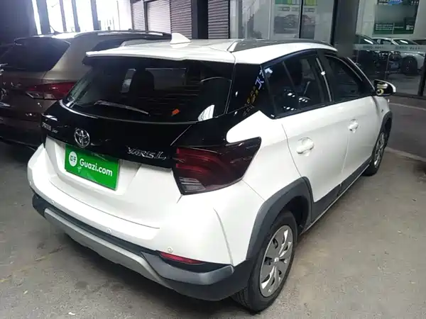 Toyota Yaris L 2020