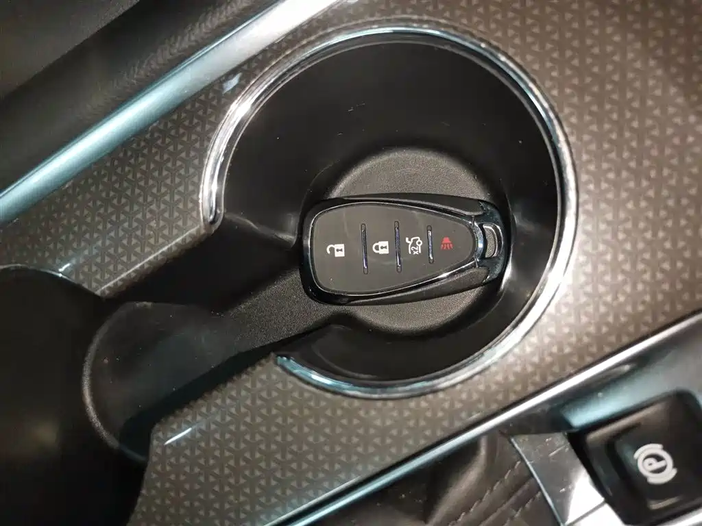 Chevrolet Malibu XL 2021 — фото 17