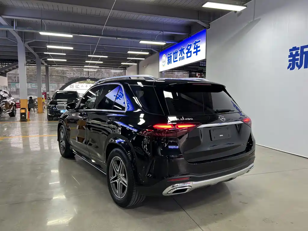 Mercedes-Benz GLE 2023 — фото 13