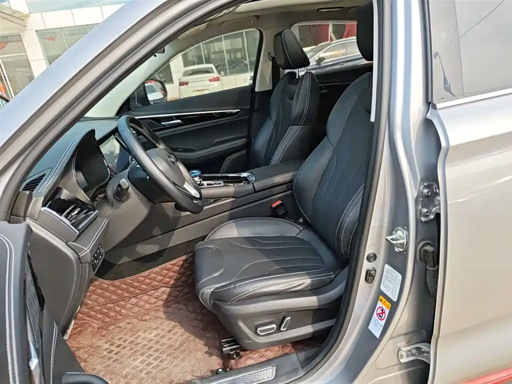 Changan CS85 COUPE 2021 — фото 11
