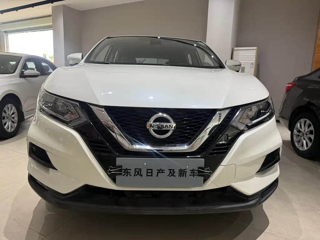Nissan Qashqai 2022 — фото 2