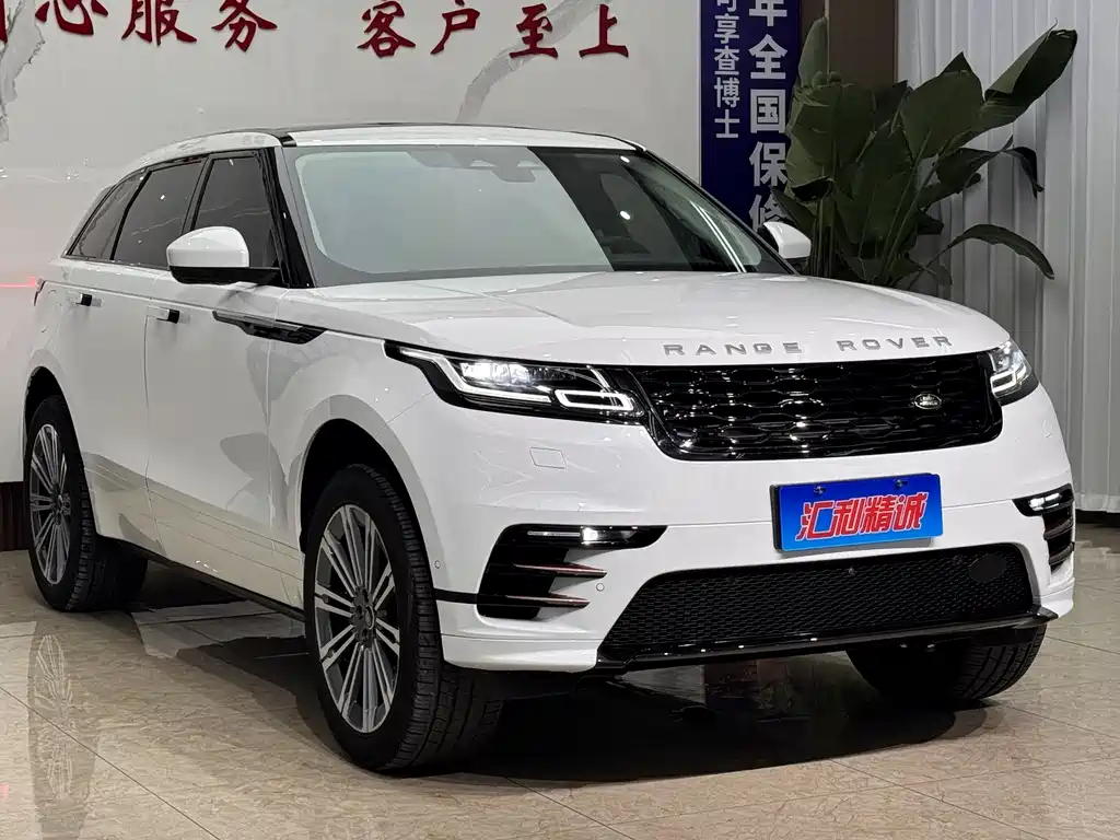 Land Rover Velar 2023 — фото 3