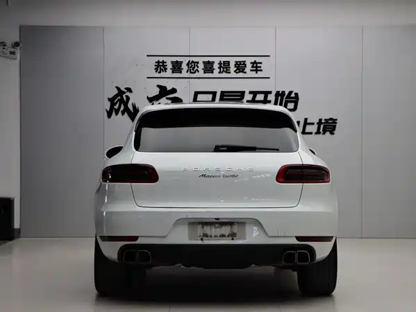 Porsche Macan 2014
