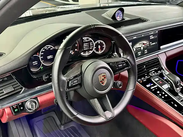 Porsche Panamera 2018