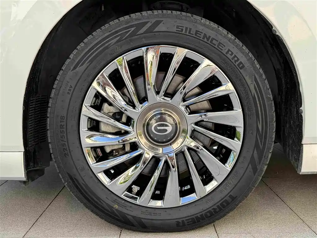 GAC Trumpchi M8 2022 — фото 18