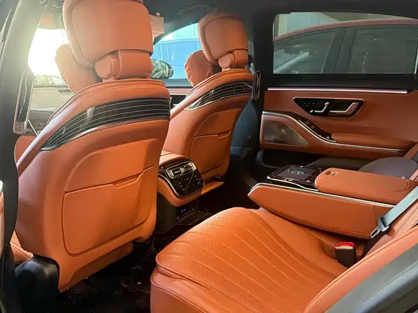 Mercedes-Benz S-Class 2023