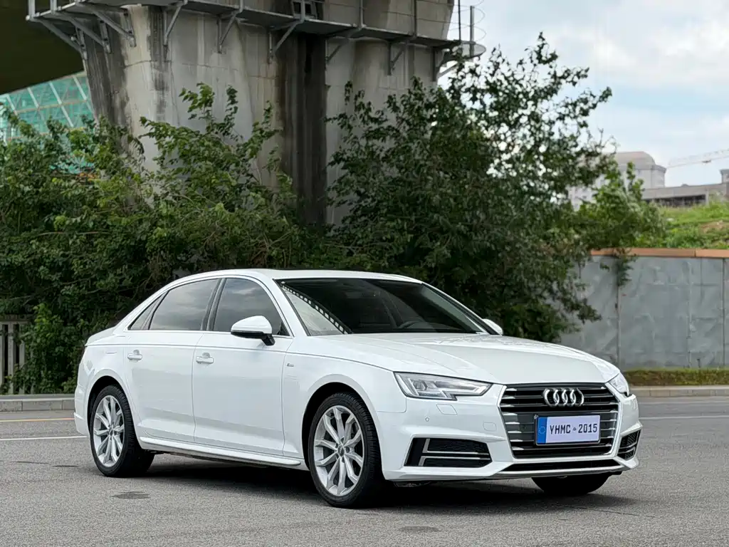 Audi A4L 2017