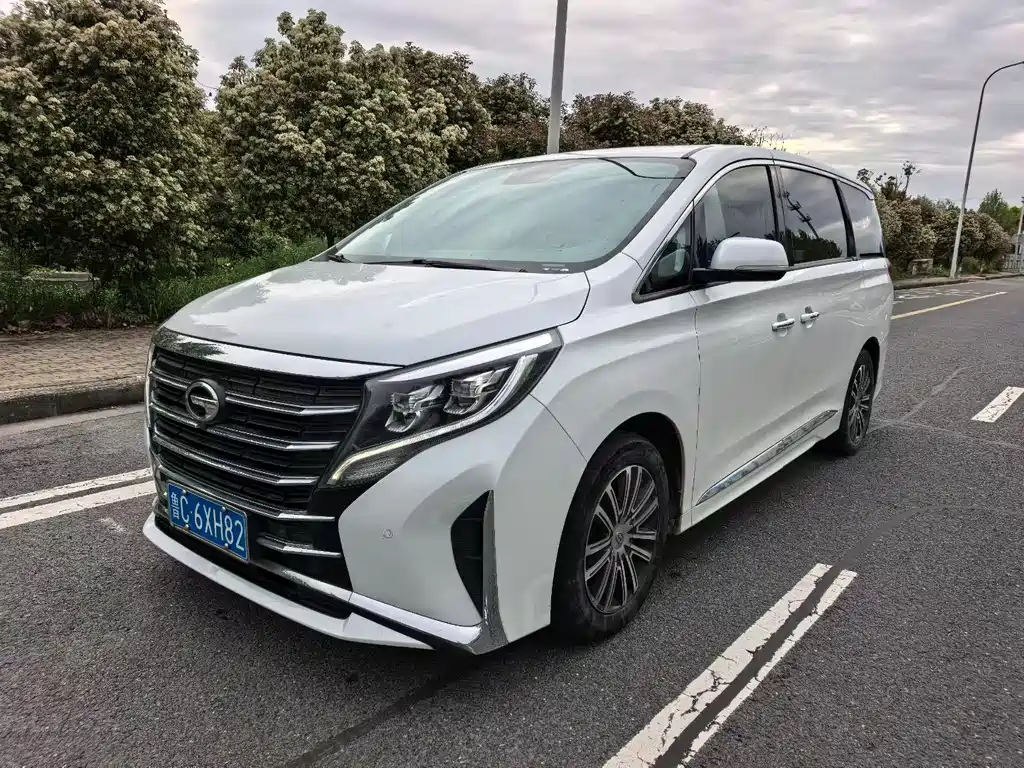 GAC Motor Trumpchi M8 2022 — фото 1