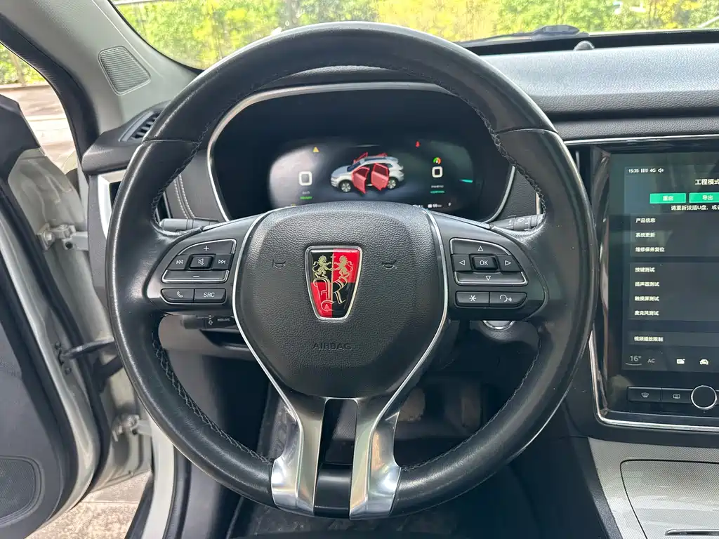 Roewe RX5 New Energy 2019 — фото 15