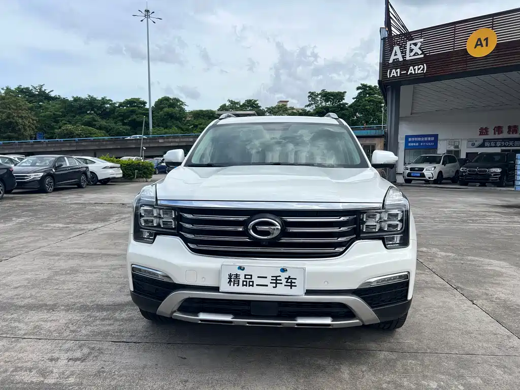 GAC Motor Trumpchi GS8 2017