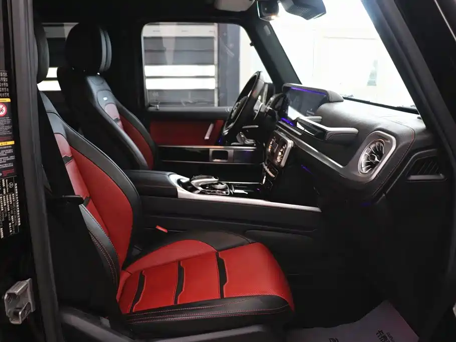 Mercedes-Benz G-Class AMG 2019 — фото 24