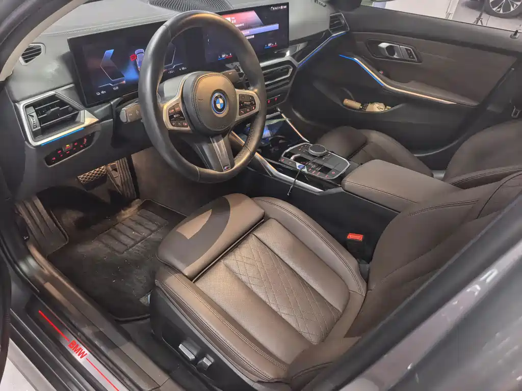 BMW i3 2022
