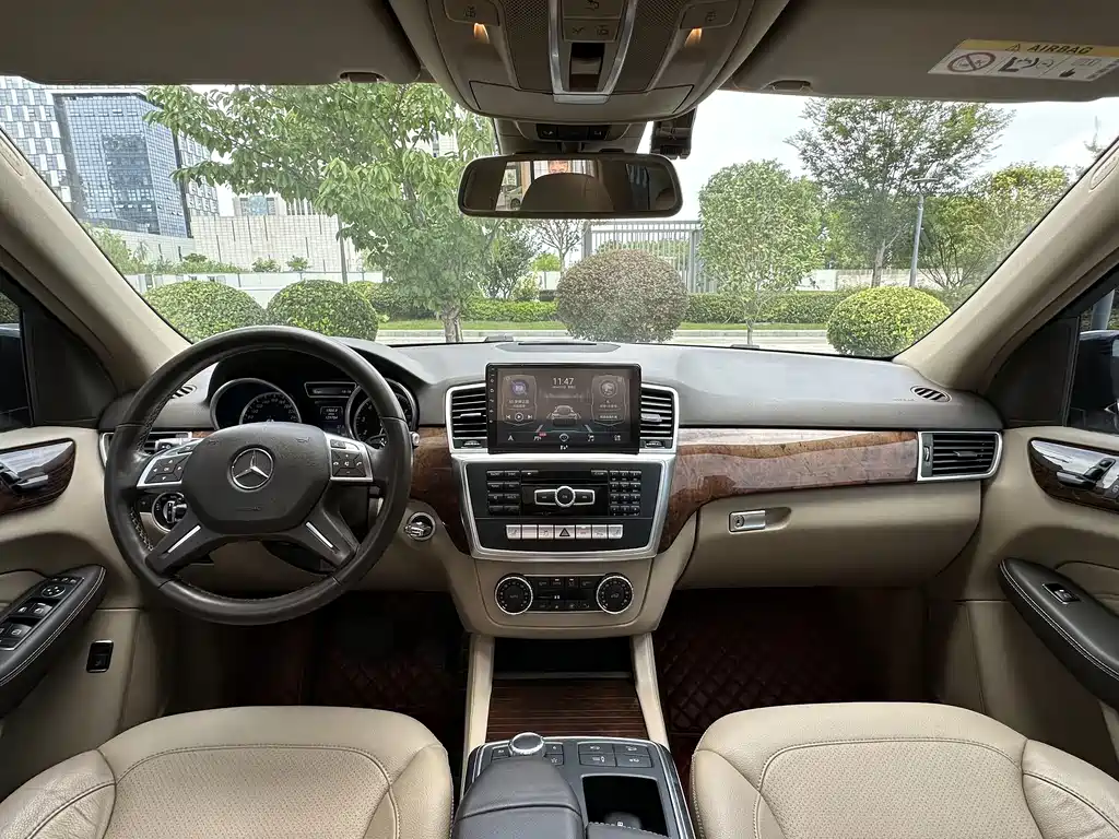 Mercedes-Benz M-Class 2014 — фото 11