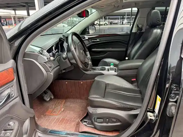 Cadillac SRX 2013