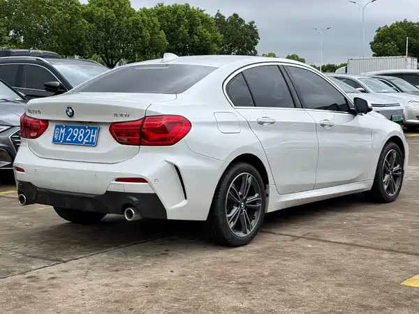 BMW 1 Series 2023