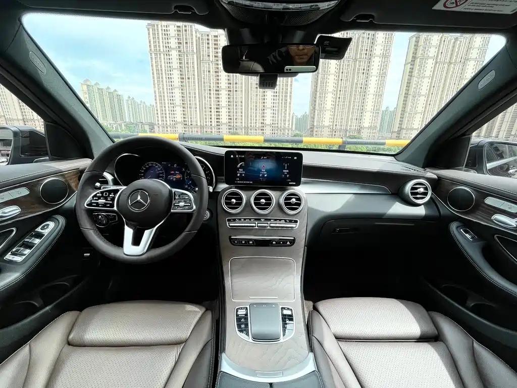 Mercedes-Benz GLC 2022 — фото 16