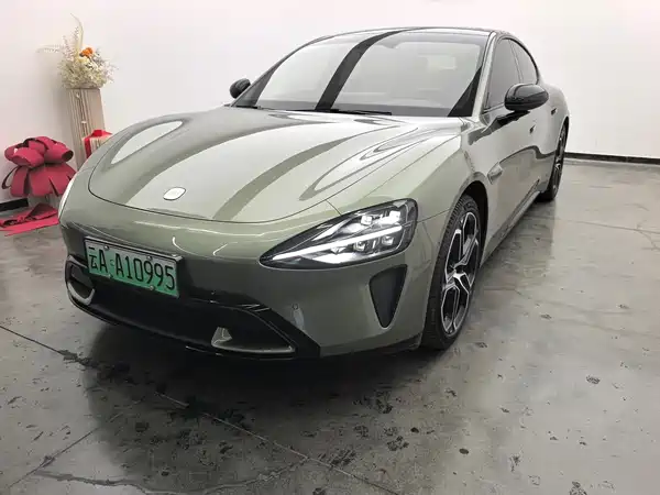 Xiaomi SU7 2025
