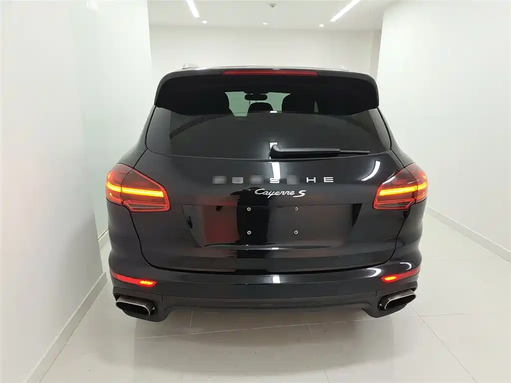 Porsche Cayenne 2018 — фото 4