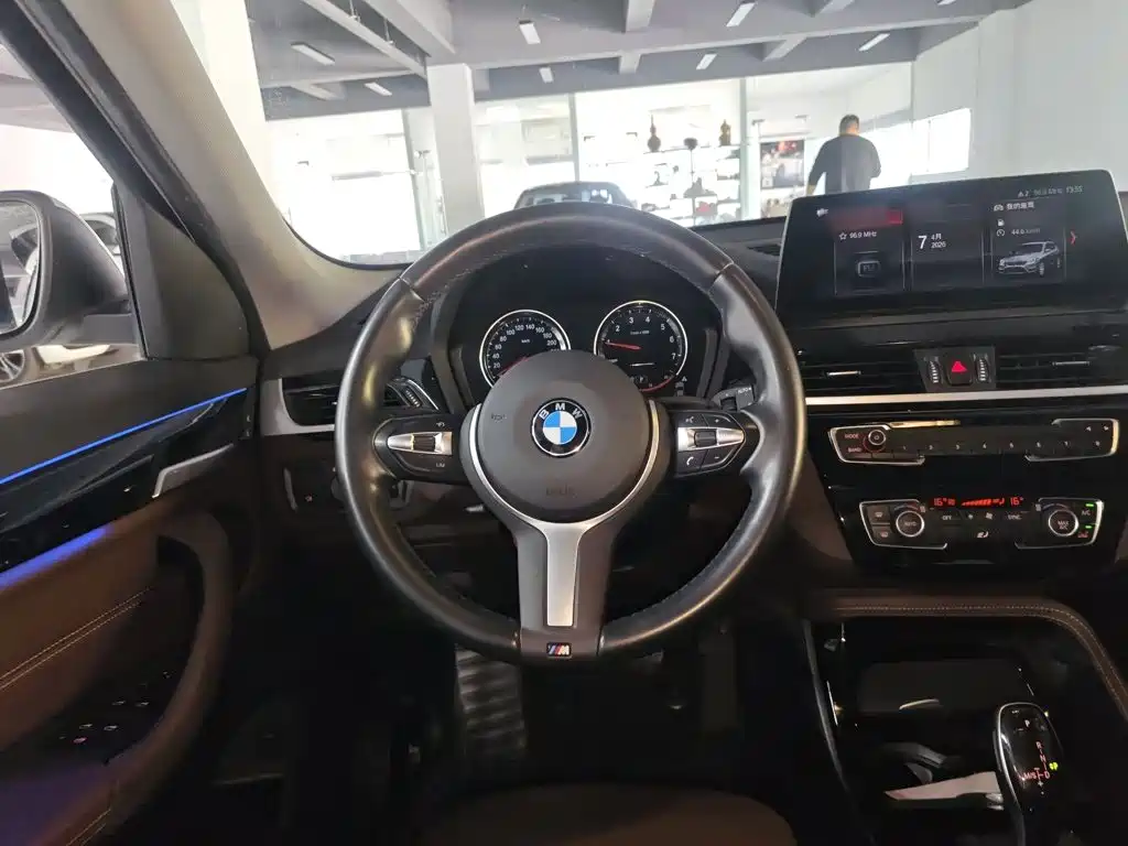 BMW X1 2020 — фото 7