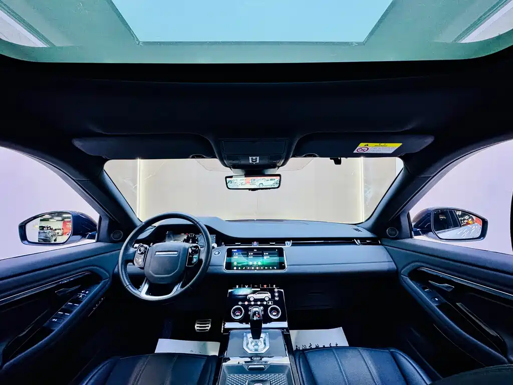 Land Rover Evoque 2020 — фото 11
